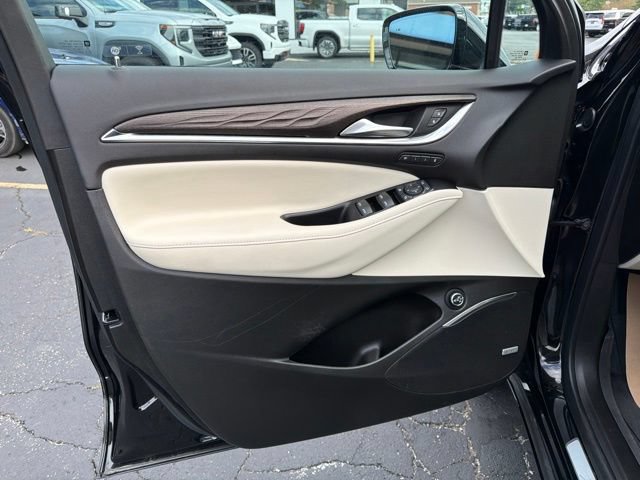 Certified 2024 Buick Enclave Avenir w/ LPO, Floor Liner Package AWD/4WD image 11