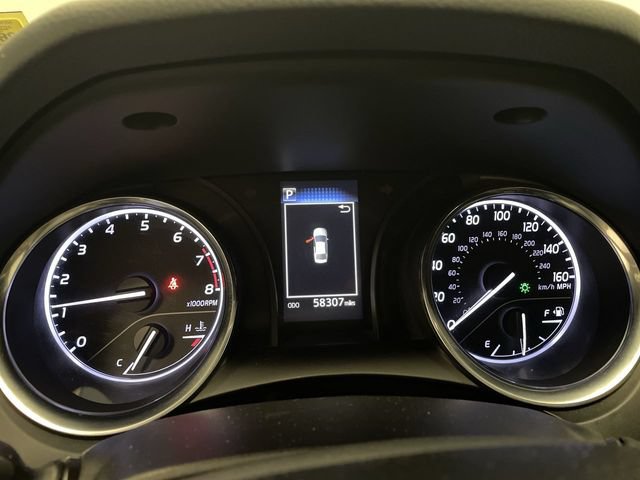Used 2020 Toyota Camry LE FWD image 15