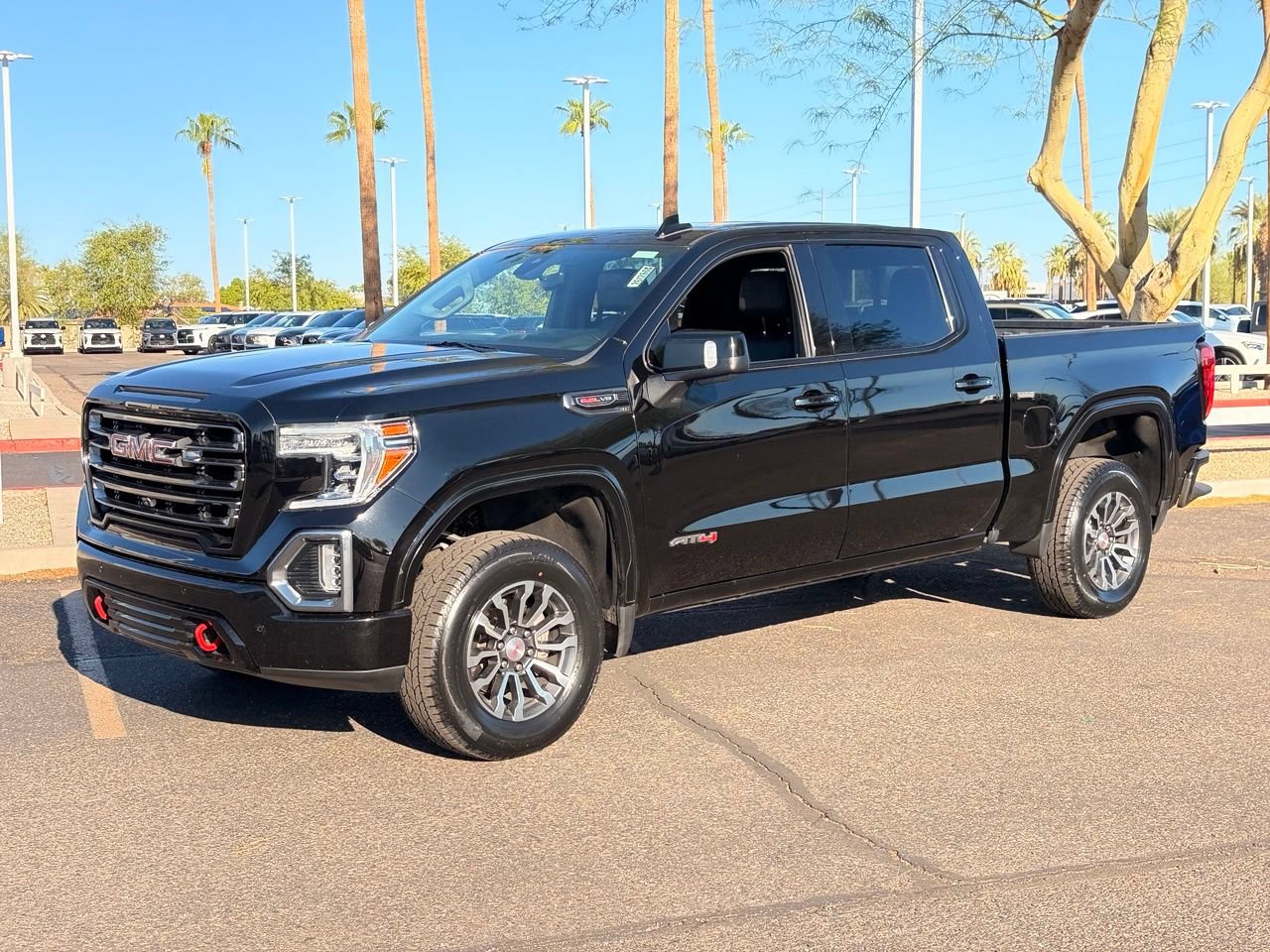 Used 2021 GMC Sierra 1500 AT4 w/ AT4 Value Package AWD/4WD image 2