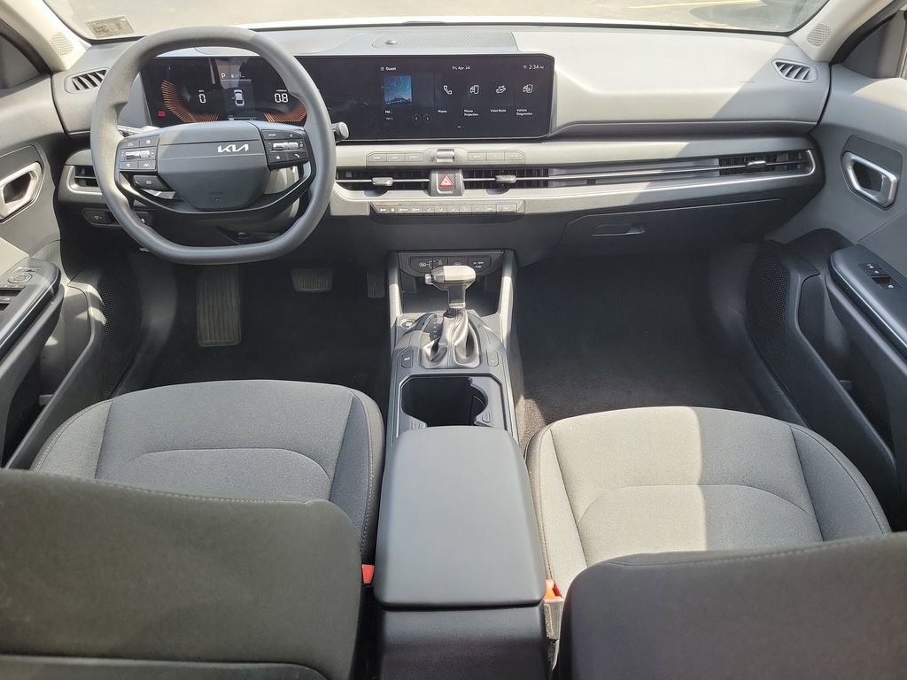 Used 2025 Kia K4 LXS FWD image 11