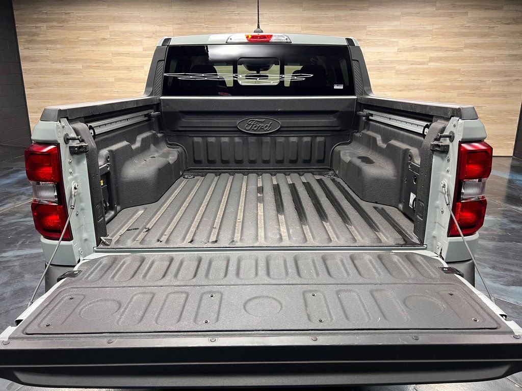 Used 2024 Ford Maverick Lariat w/ Black Appearance Package image 20