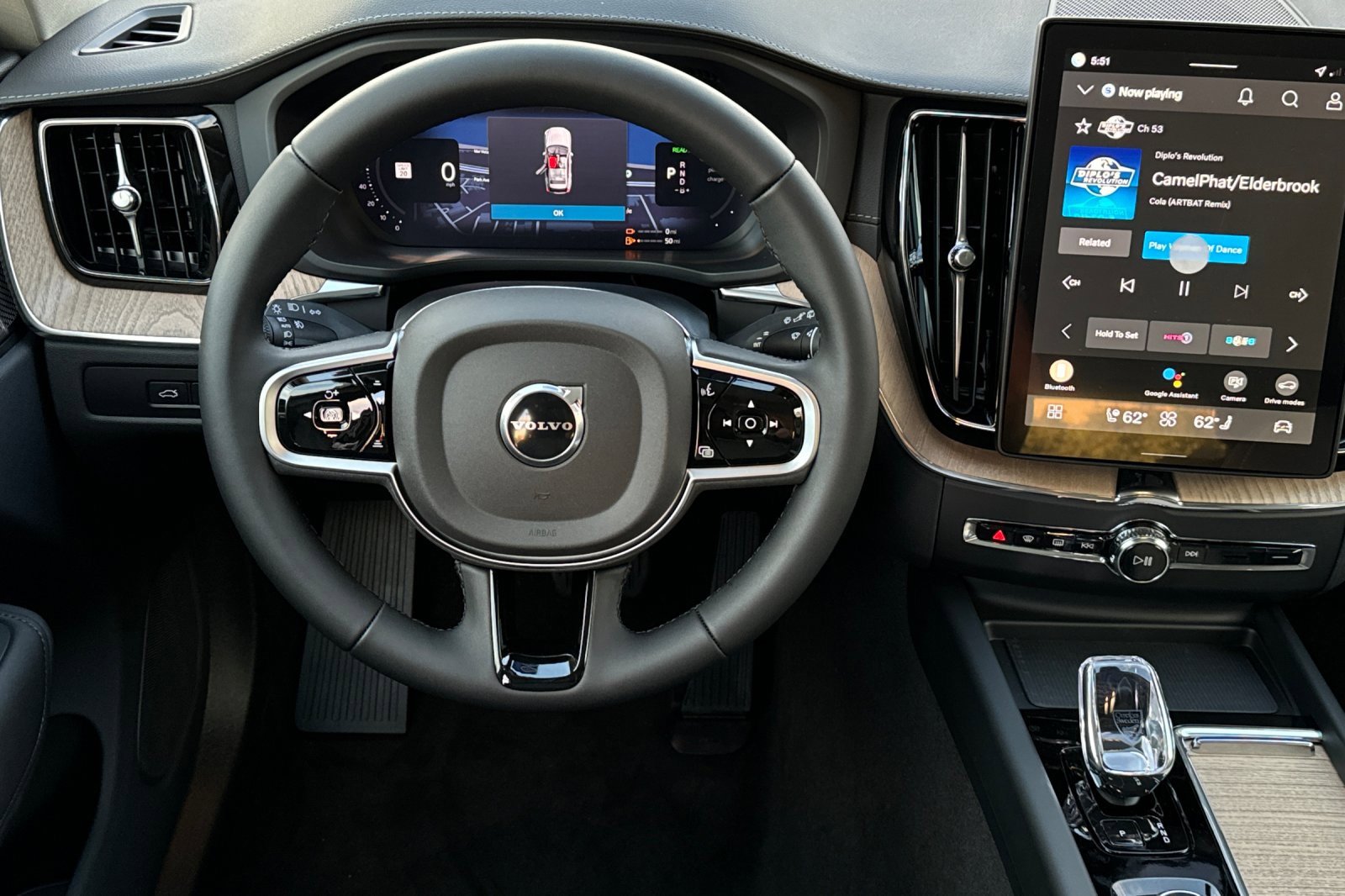 New 2026 Volvo XC60 T8 Ultra w/ Protection Package Premier image 13