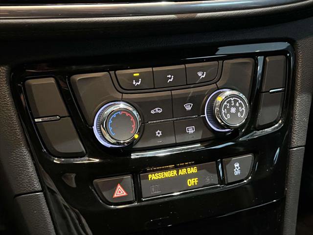 Used 2022 Buick Encore Preferred w/ Safety Package image 28
