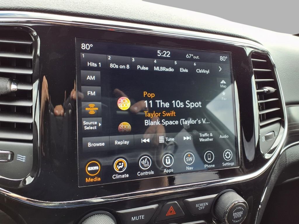 Certified 2021 Jeep Grand Cherokee Limited w/ Premium Lighting Group image 5