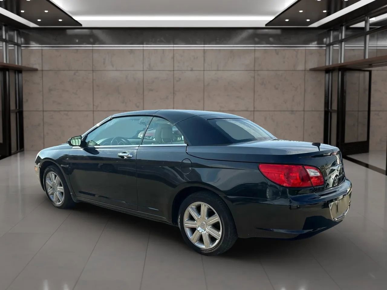 Used 2010 Chrysler Sebring Limited image 12