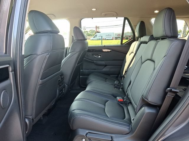 Certified 2026 Honda Pilot EX-L image 10