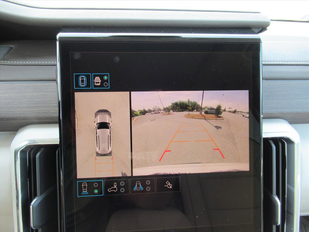 Used 2025 GMC Acadia Denali w/ Super Cruise Package image 29