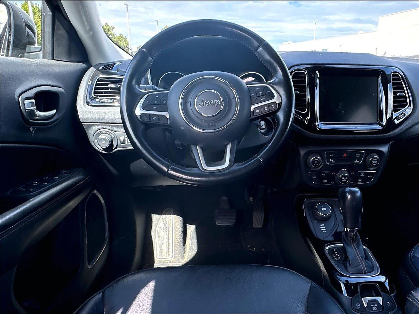 Used 2021 Jeep Compass Limited AWD/4WD image 11