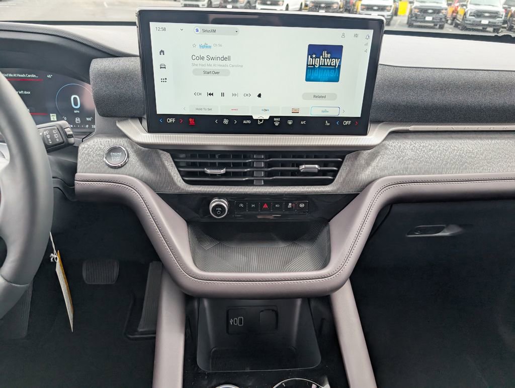 New 2026 Ford Explorer Platinum image 14