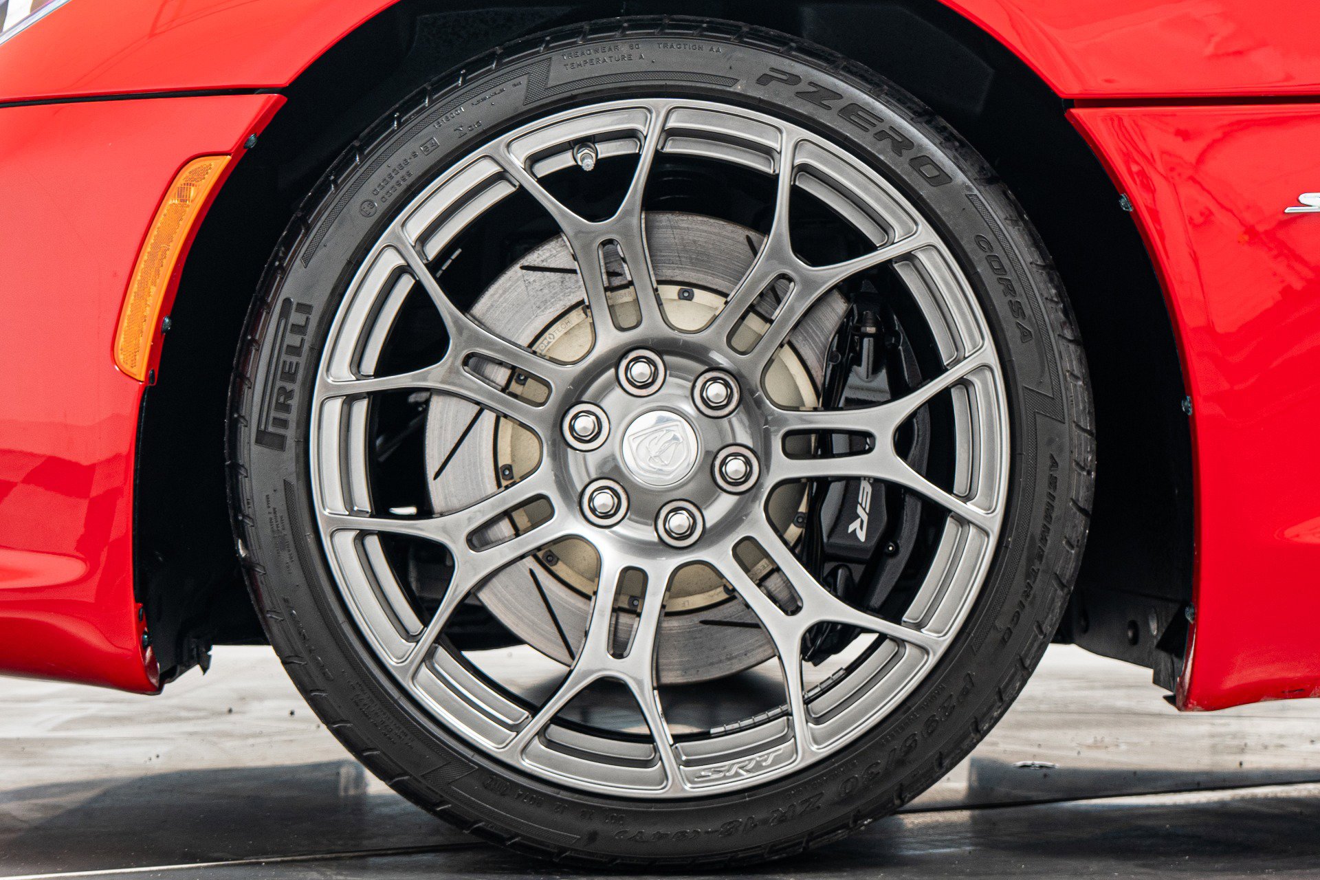 Used 2013 SRT Viper SRT-10 w/ Track Pkg RWD image 10