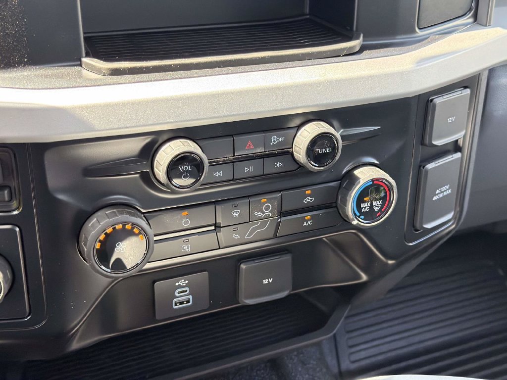New 2026 Ford F450 XL w/ XL Chrome Package RWD image 21