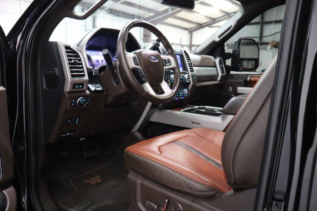 Used 2020 Ford F250 King Ranch w/ King Ranch Ultimate Package AWD/4WD image 39