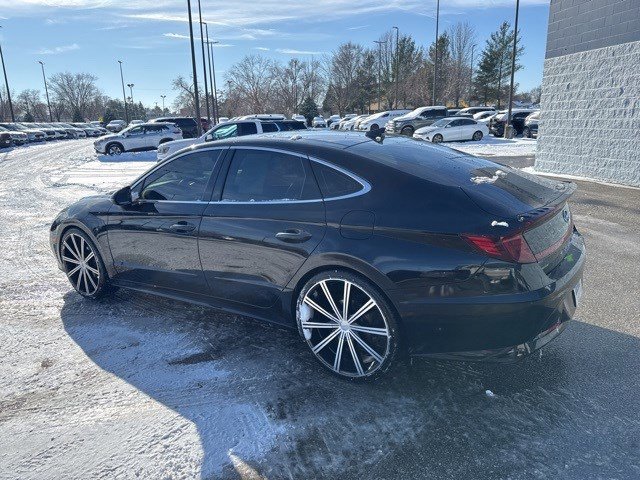 Used 2023 Hyundai Sonata SEL Plus image 3
