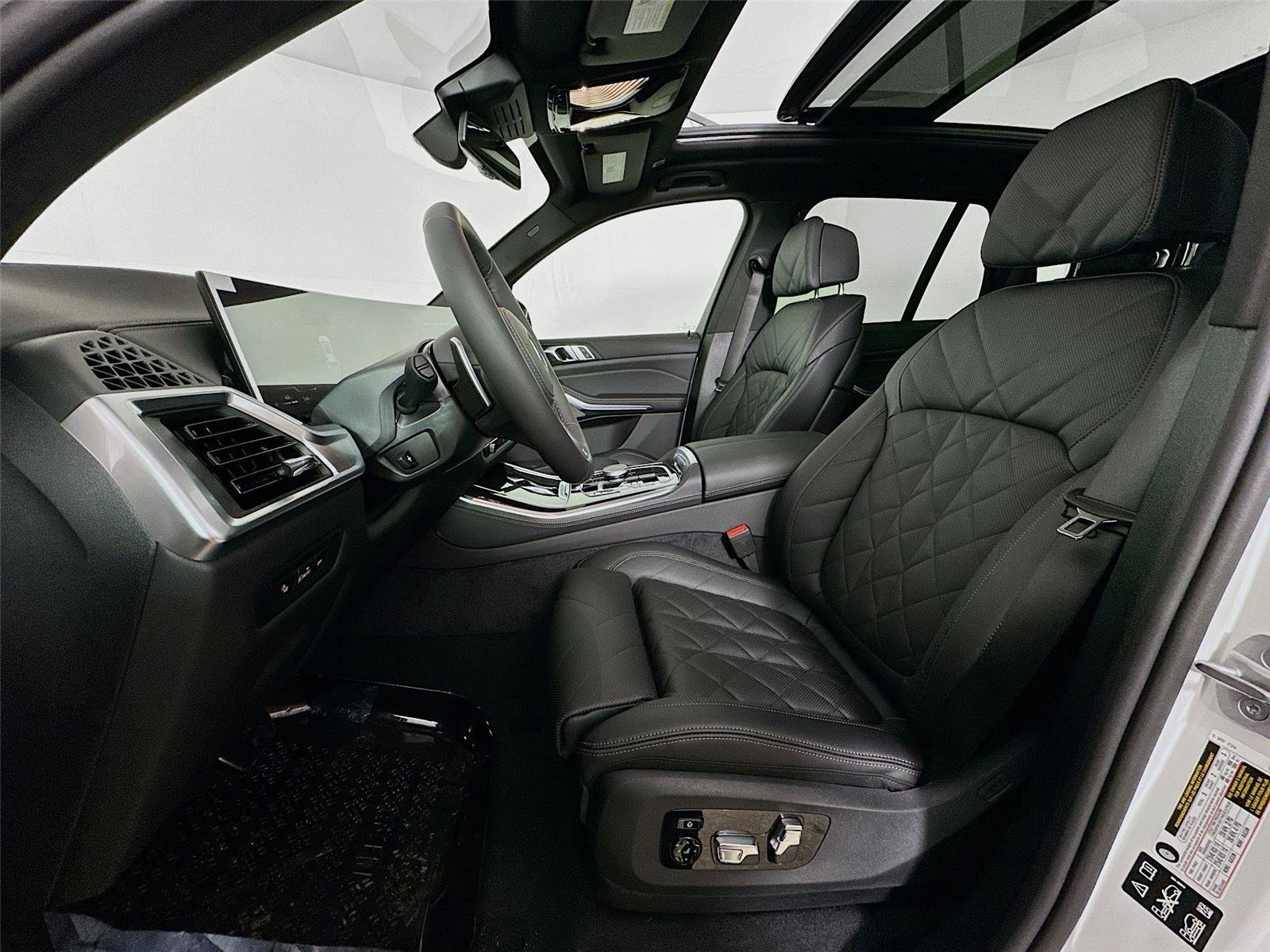 New 2026 BMW X5 xDrive40i w/ M Sport Package image 22