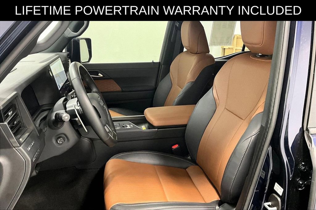 Used 2025 Lexus GX 550 w/ Cold Area Package AWD/4WD image 26