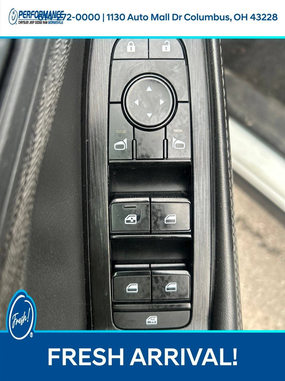 Used 2021 Nissan Rogue SV AWD/4WD image 17