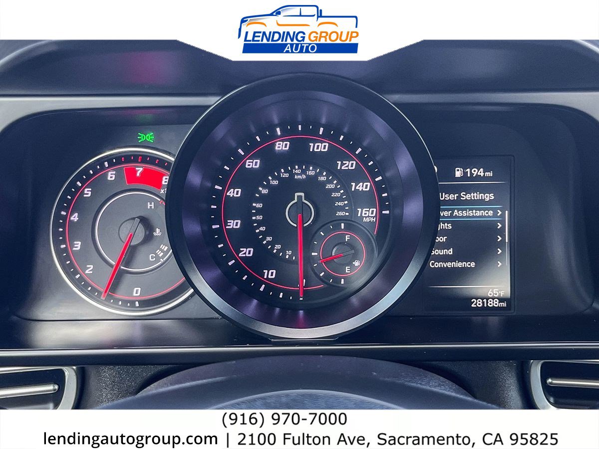 Used 2022 Hyundai Elantra SEL image 21