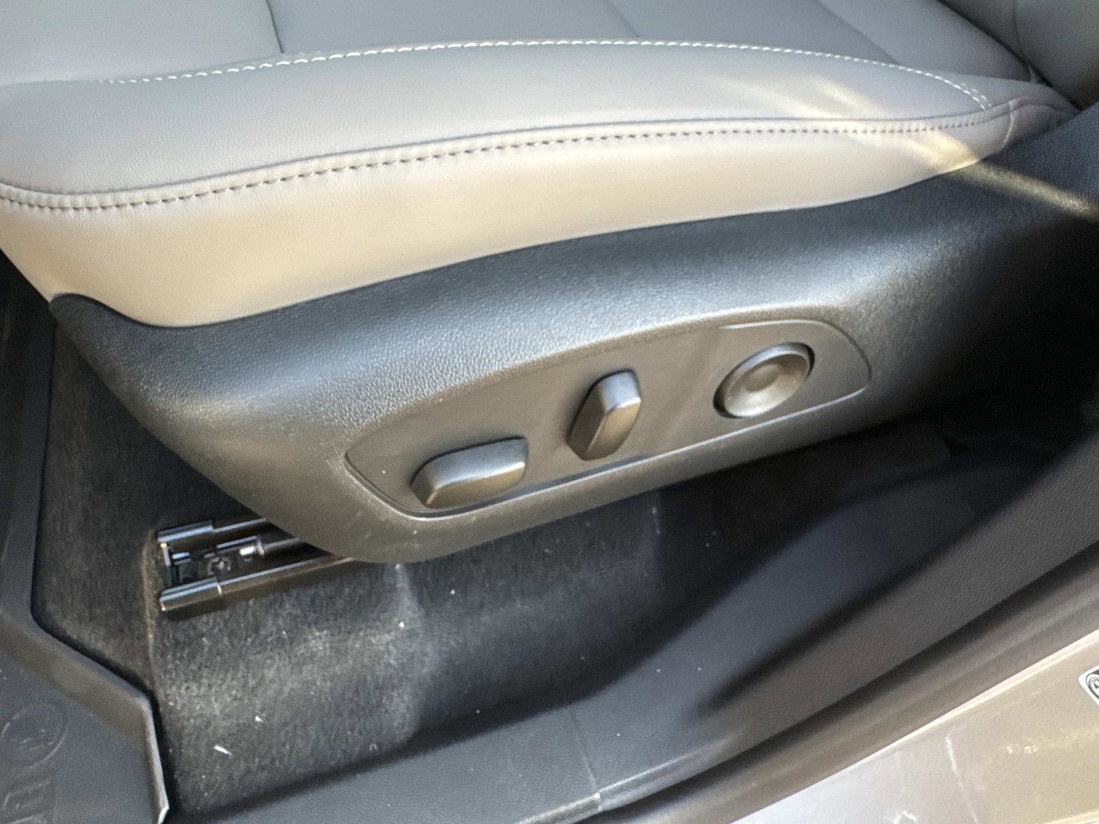 New 2026 GMC Acadia Elevation w/ Elevation Premium Package image 23