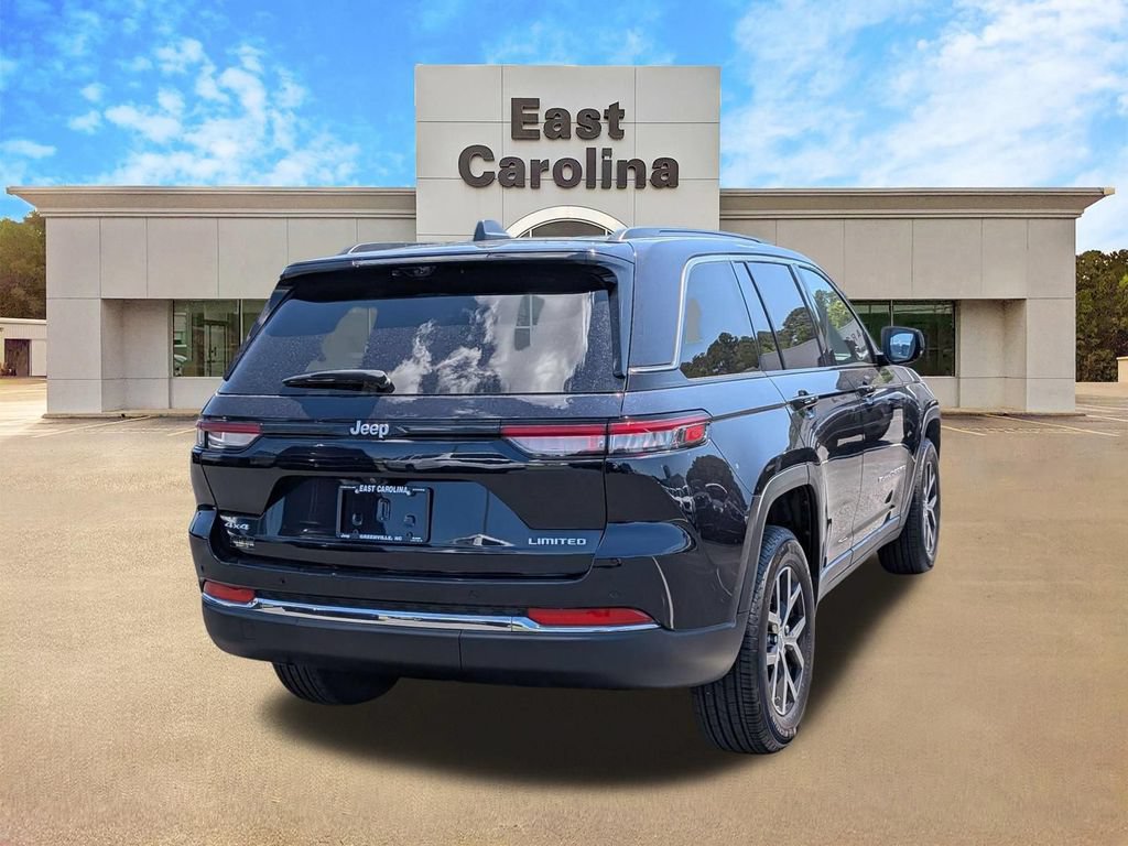 Certified 2024 Jeep Grand Cherokee Limited w/ Luxury Tech Group II AWD/4WD image 3