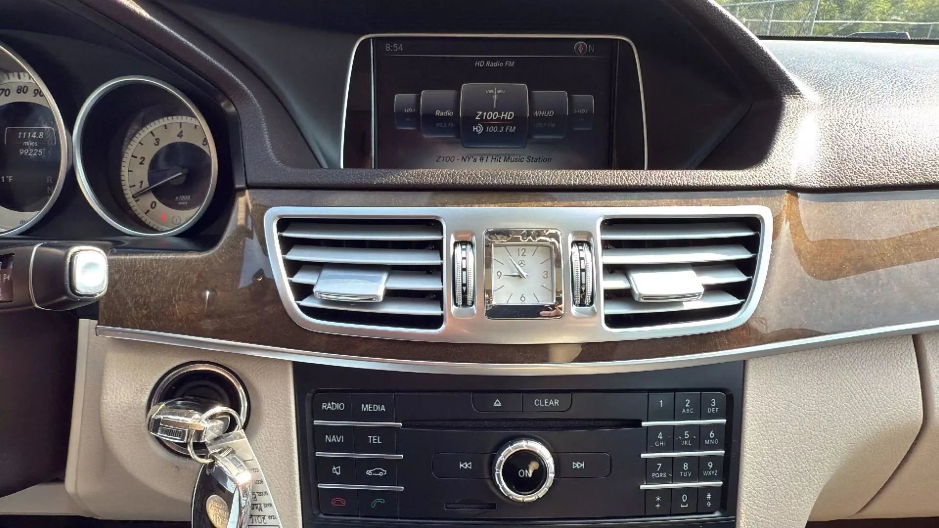 Used 2016 Mercedes-Benz E 350 4MATIC Sedan image 17