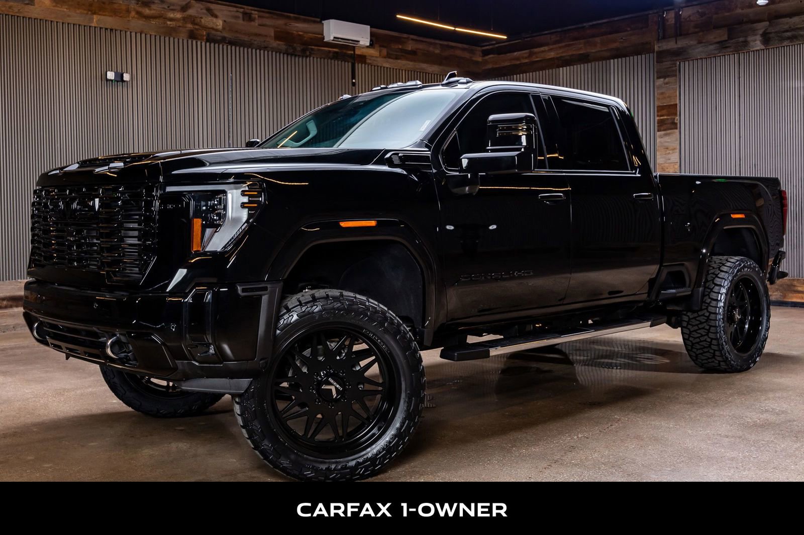 Used 2025 GMC Sierra 2500 Denali image 5