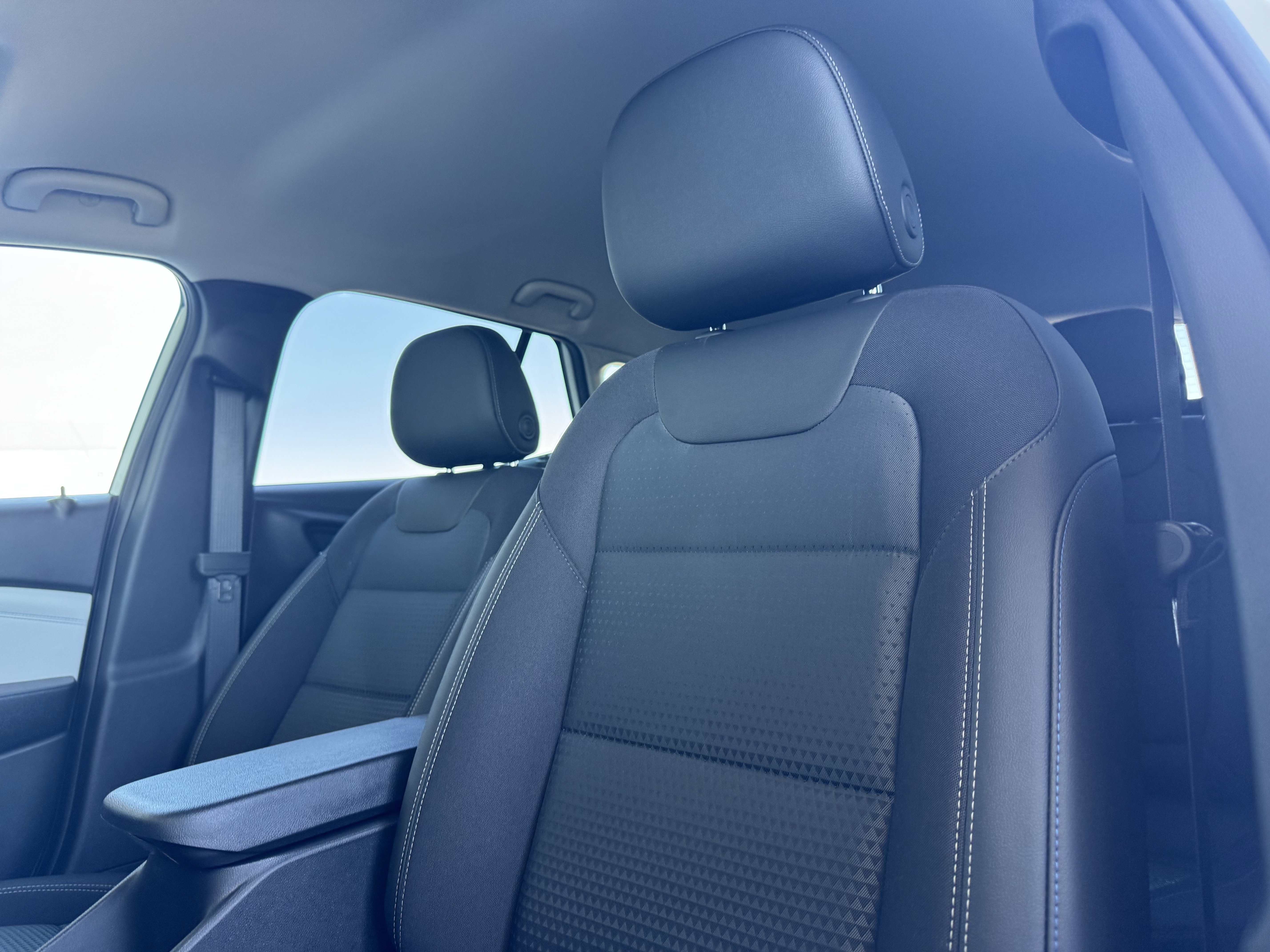 New 2026 Chevrolet Trax LT w/ Midnight Edition FWD image 13