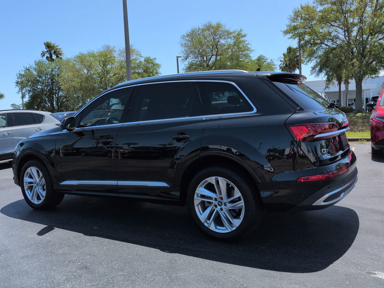 Used 2022 Audi Q7 Premium Plus image 6