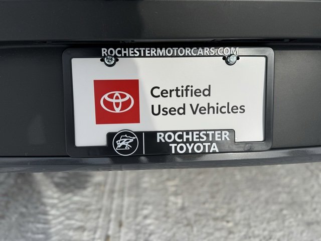 Used 2024 Toyota Prius LE image 38