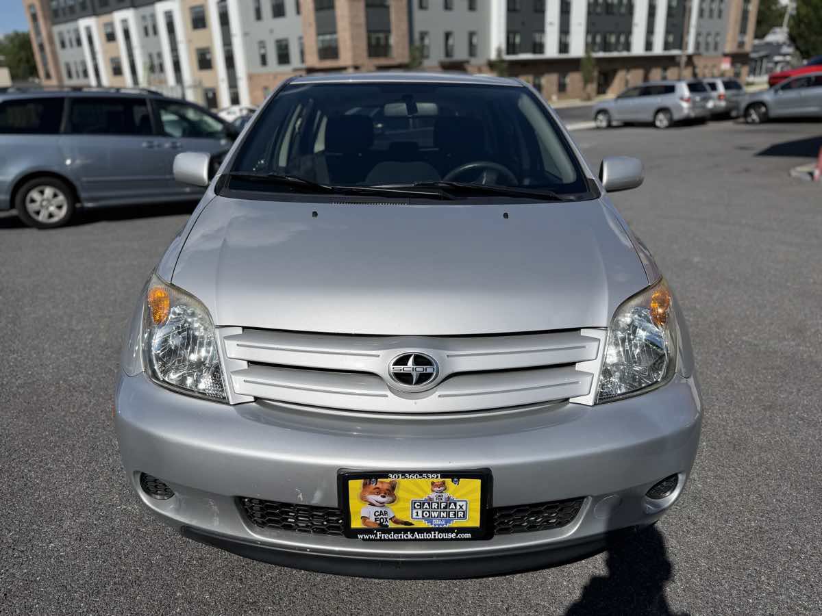 Used 2004 Scion xA FWD image 2