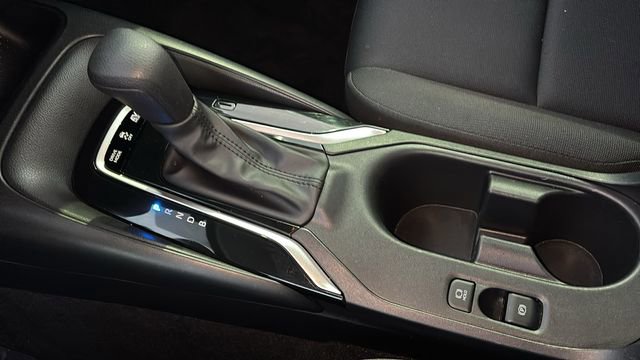 Used 2024 Toyota Corolla LE image 22