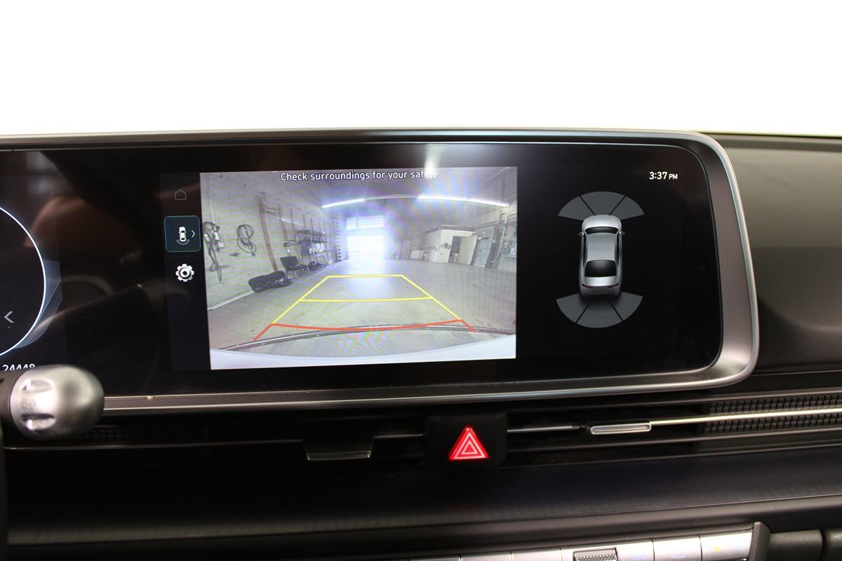 Used 2024 Hyundai Ioniq 6 SE RWD image 15