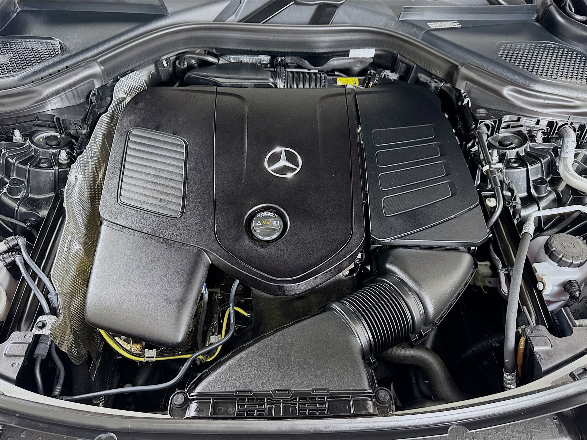 Used 2026 Mercedes-Benz GLC 300 image 33