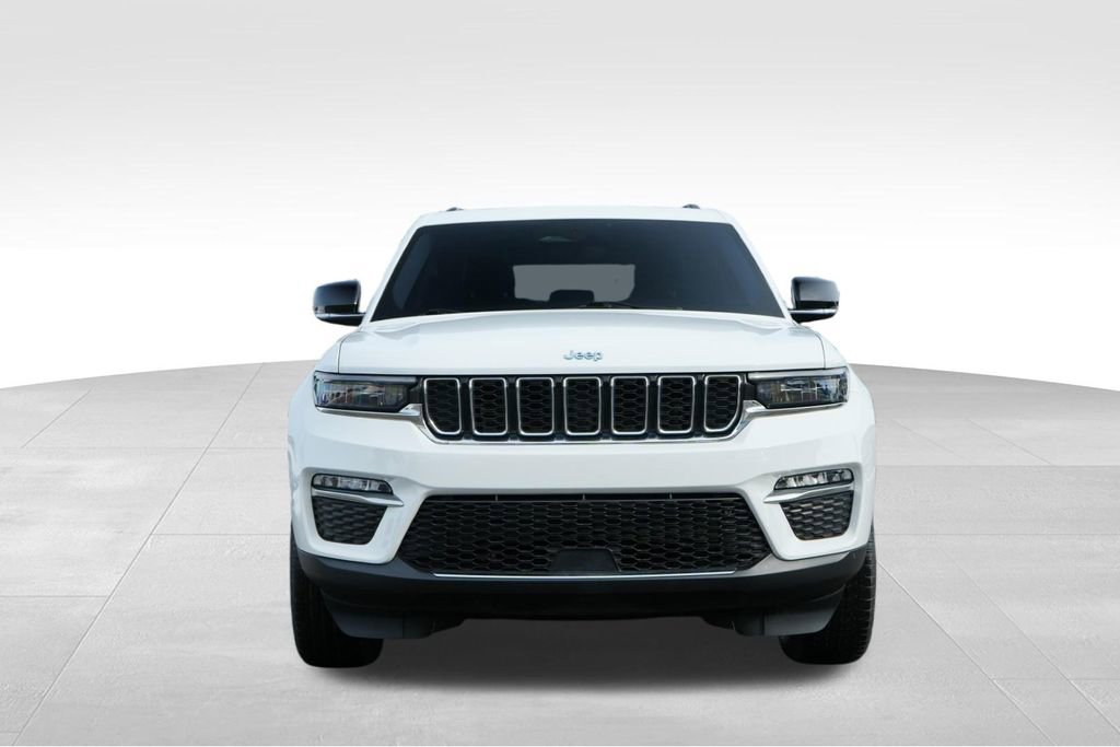 Used 2022 Jeep Grand Cherokee Limited 4xe image 2