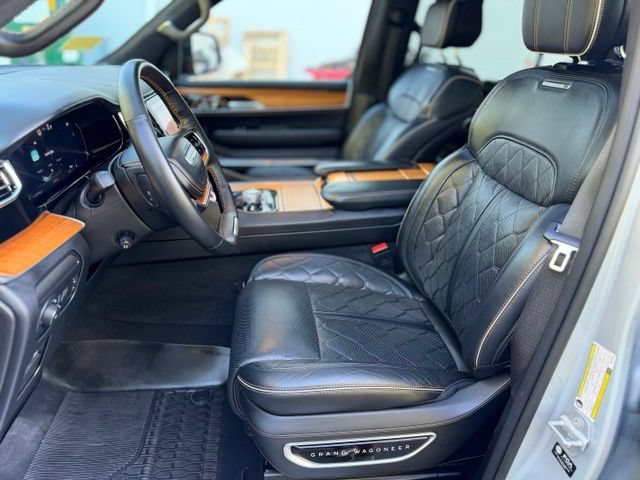 Used 2024 Jeep Grand Wagoneer L Series III AWD/4WD image 23