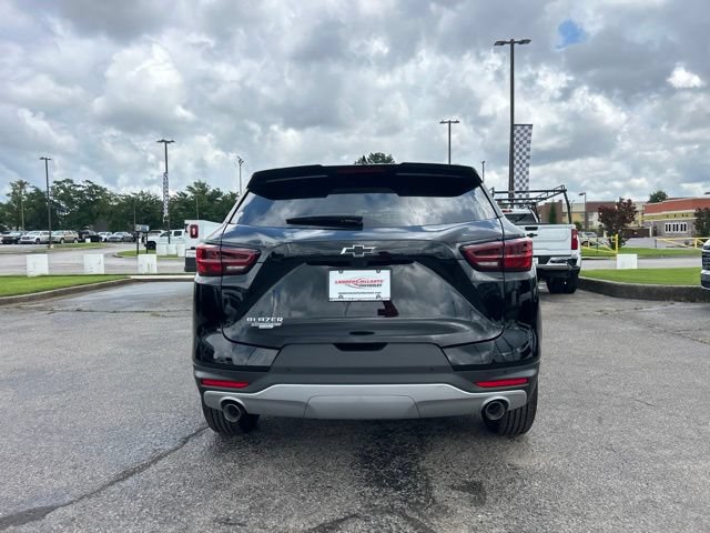 New 2026 Chevrolet Blazer LT w/ Sound & Technology Package FWD image 4