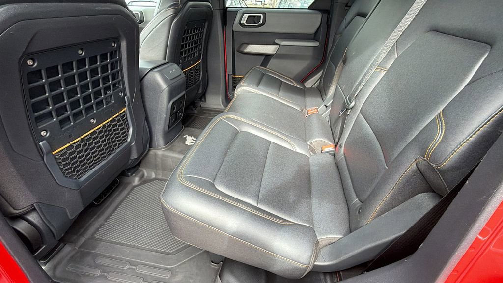 Used 2021 Ford Bronco Badlands image 16