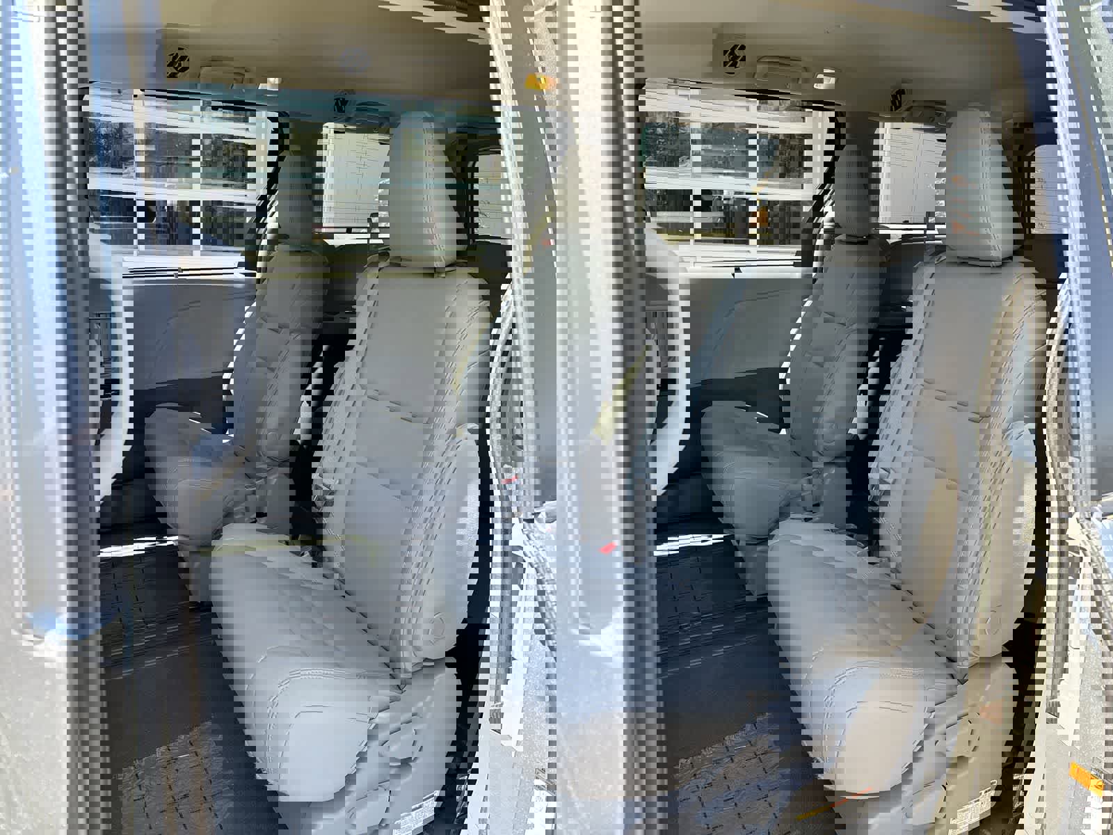 Used 2020 Toyota Sienna XLE image 7