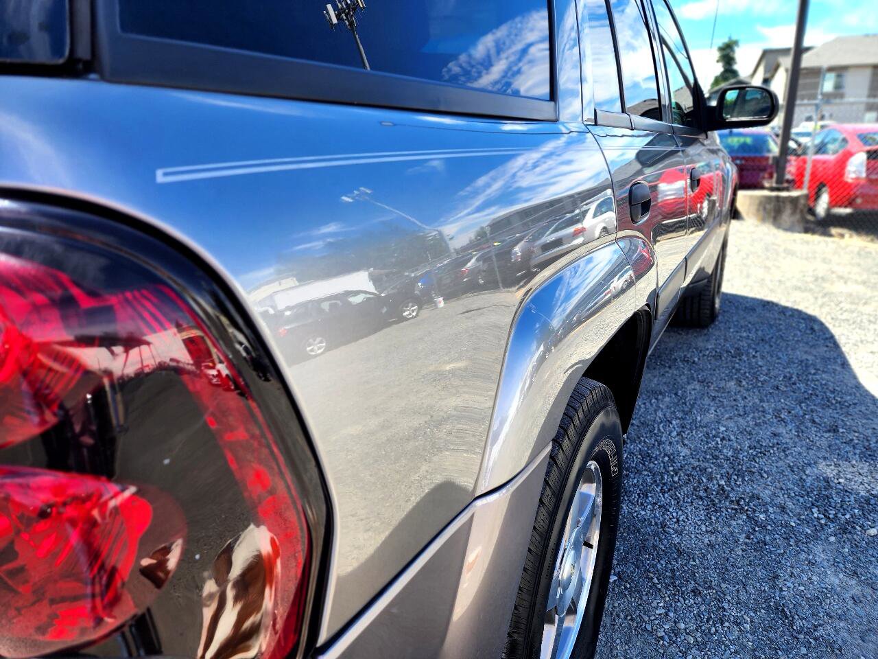 Used 2005 Chevrolet TrailBlazer LS w/ LS Preferred Equipment Group image 38