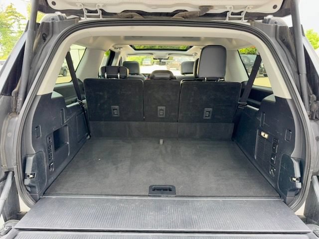 Used 2025 Ford Expedition Max Platinum AWD/4WD image 6