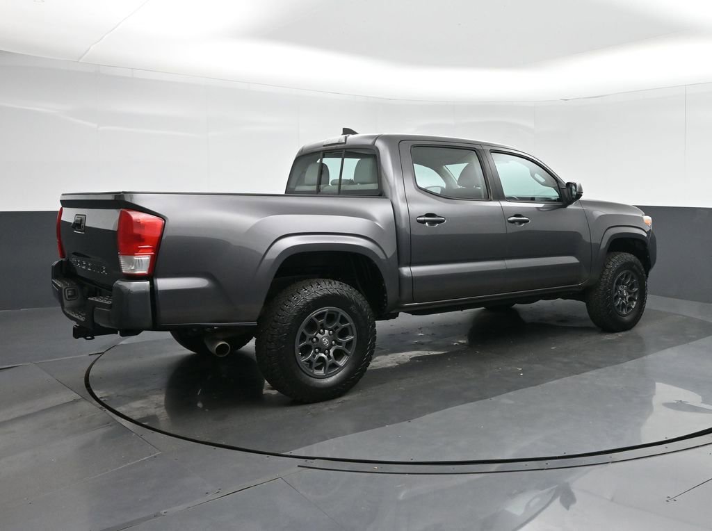 Used 2016 Toyota Tacoma SR w/ SR Convenience Package image 7
