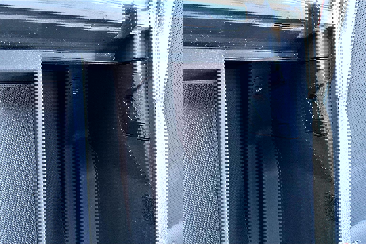 Certified 2024 Ford F150 Raptor image 33