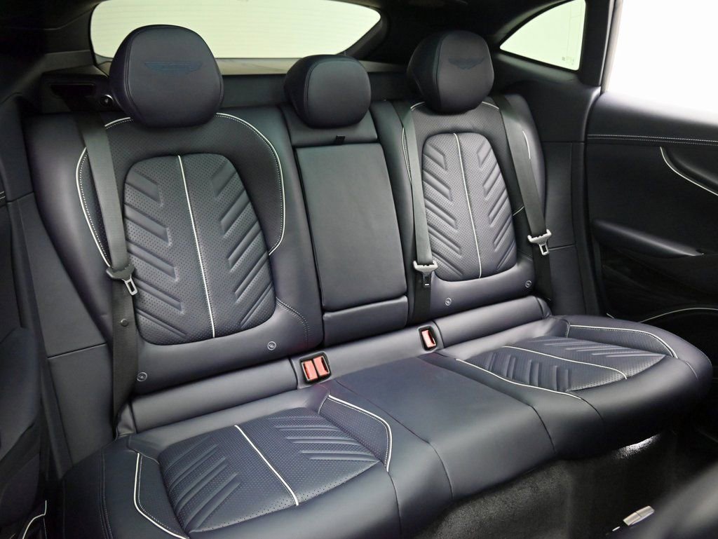 Used 2026 Aston Martin DBX S image 10