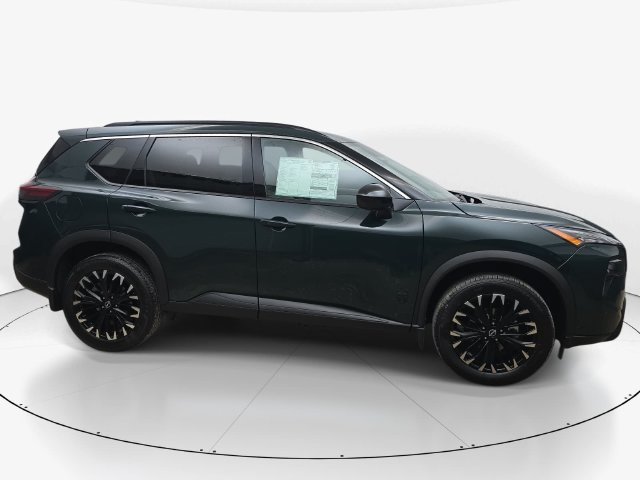 New 2026 Nissan Rogue Dark Armor FWD image 5