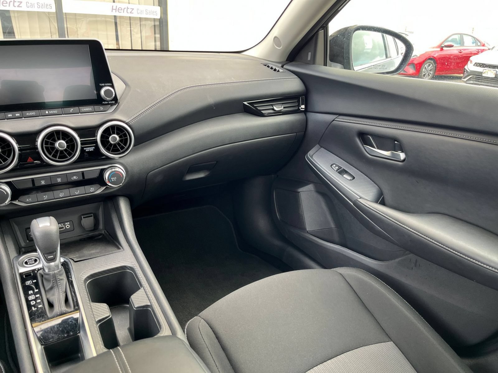 Used 2025 Nissan Sentra SV FWD image 32