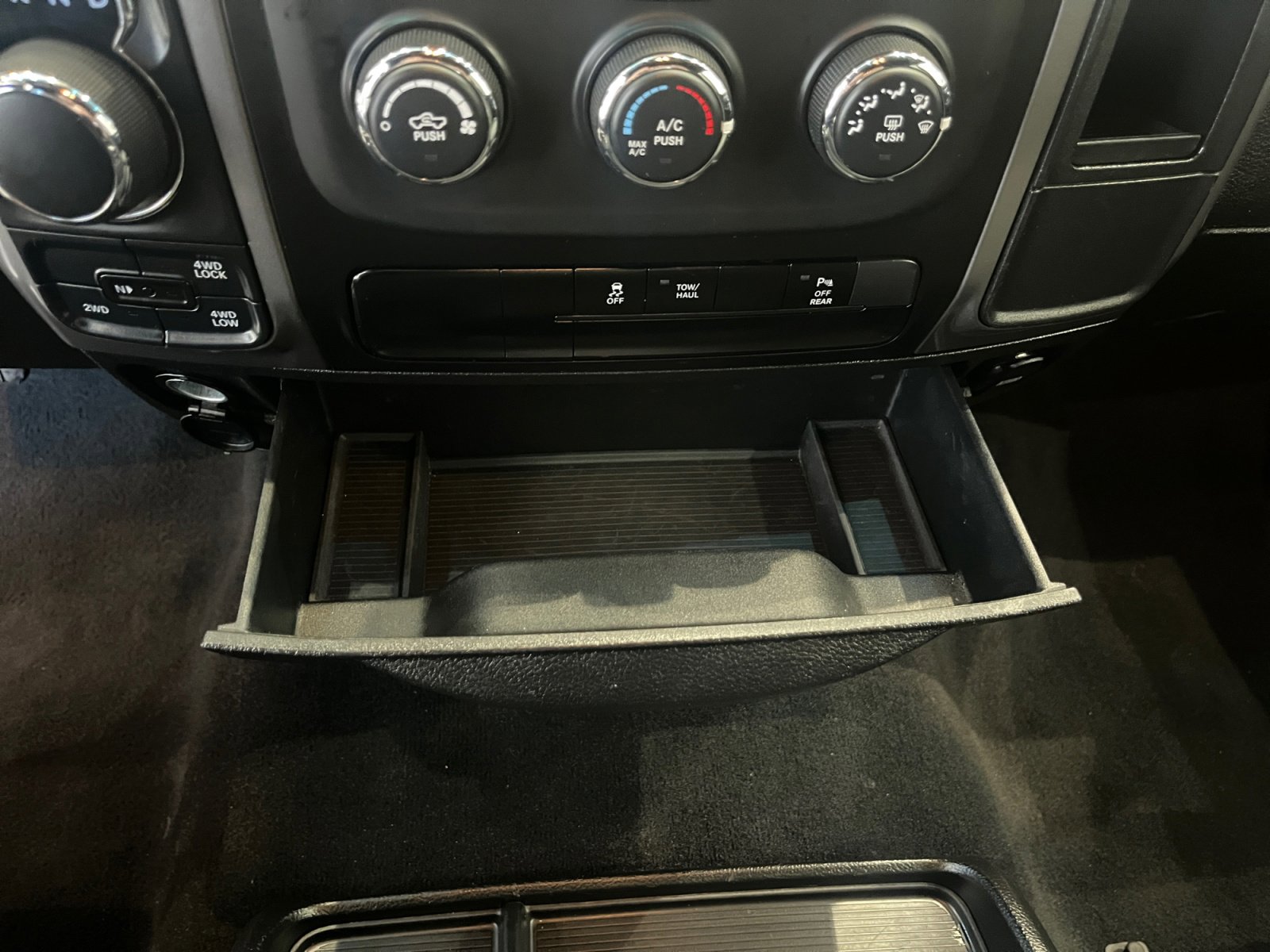 Used 2024 RAM 1500 Classic Warlock image 26