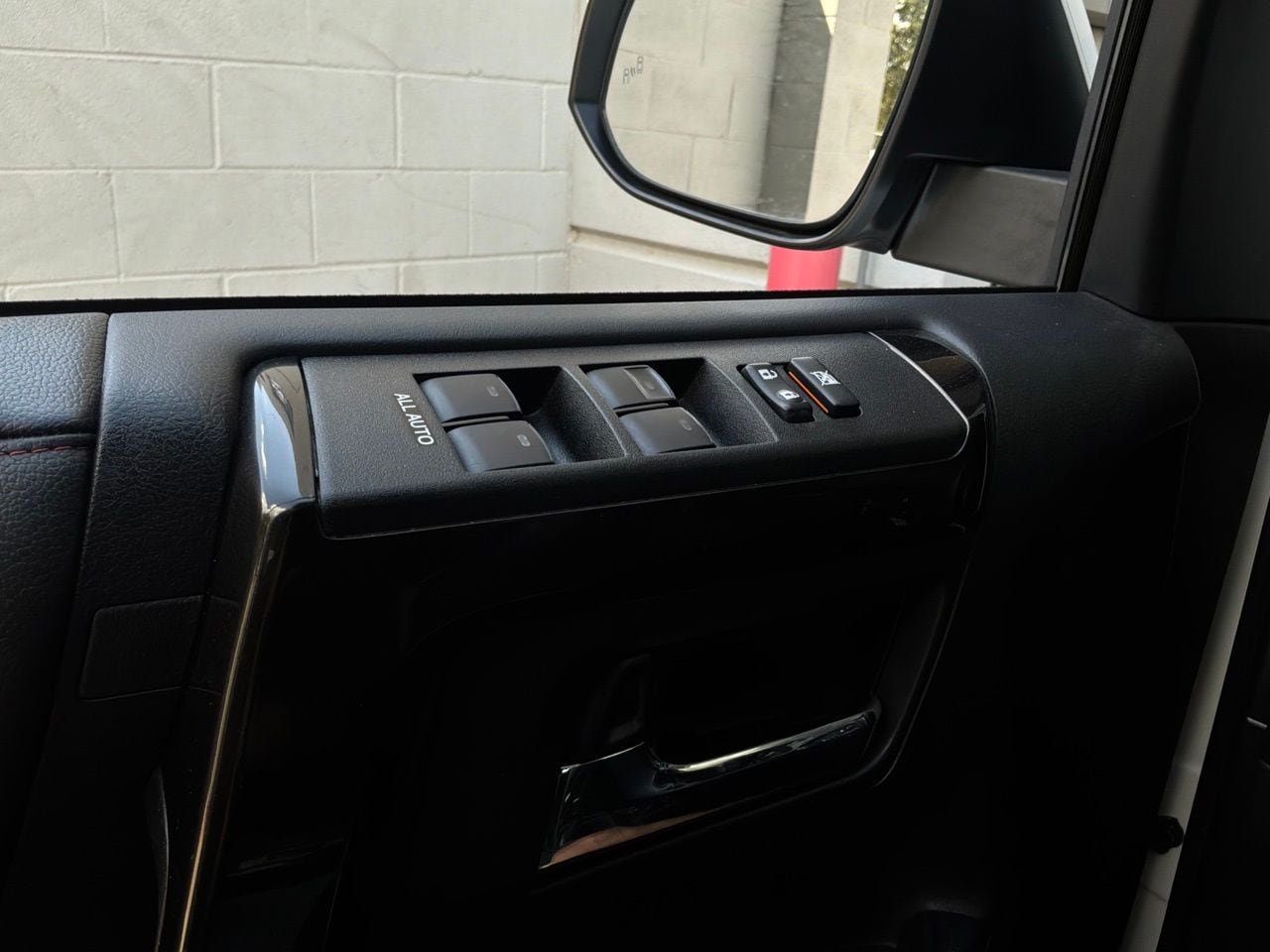 Used 2023 Toyota 4Runner TRD Off-Road AWD/4WD image 22