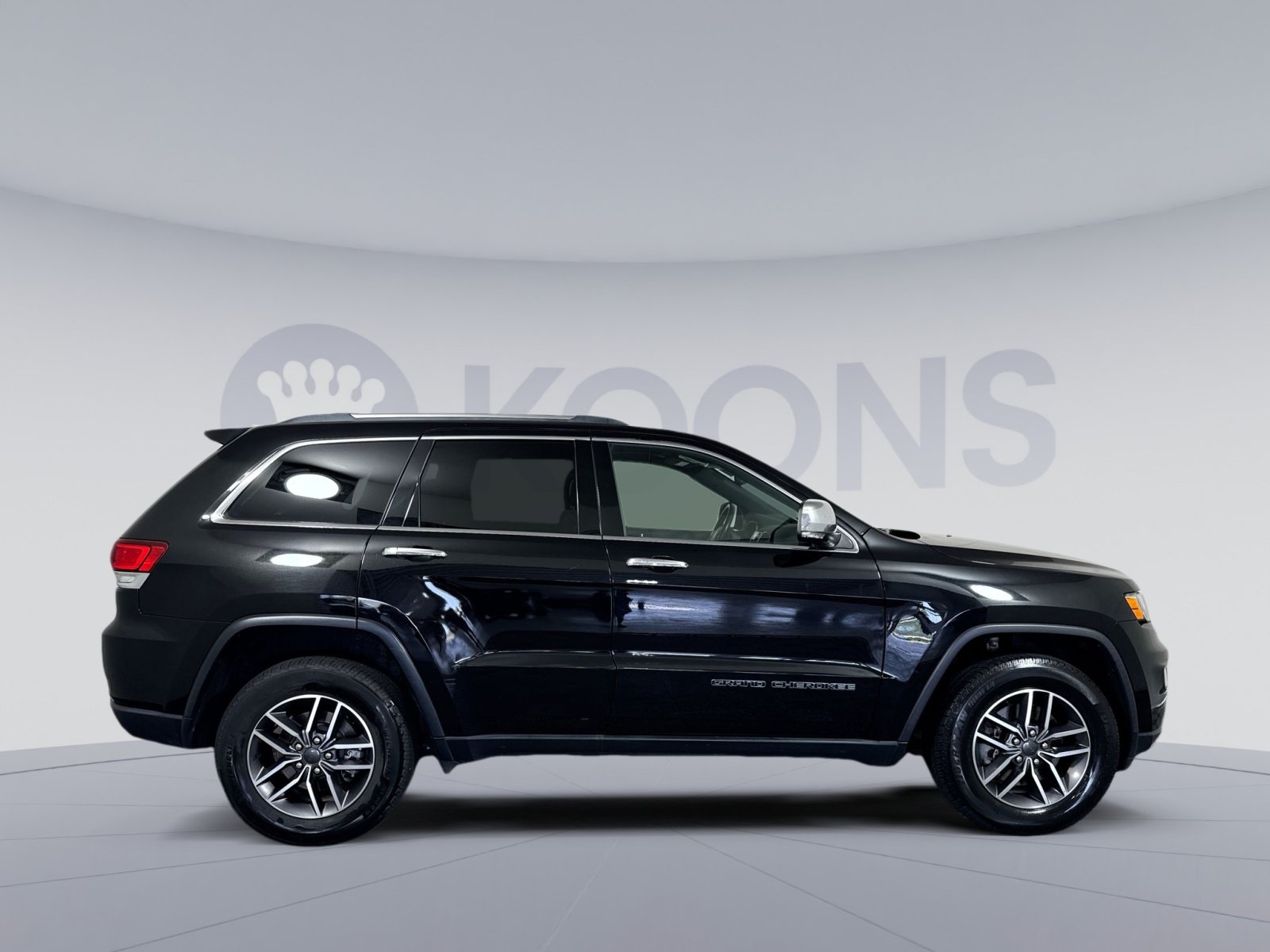 Used 2021 Jeep Grand Cherokee Limited AWD/4WD image 21