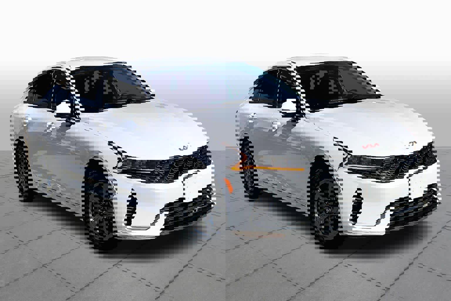 Used 2023 Kia K5 LXS image 2