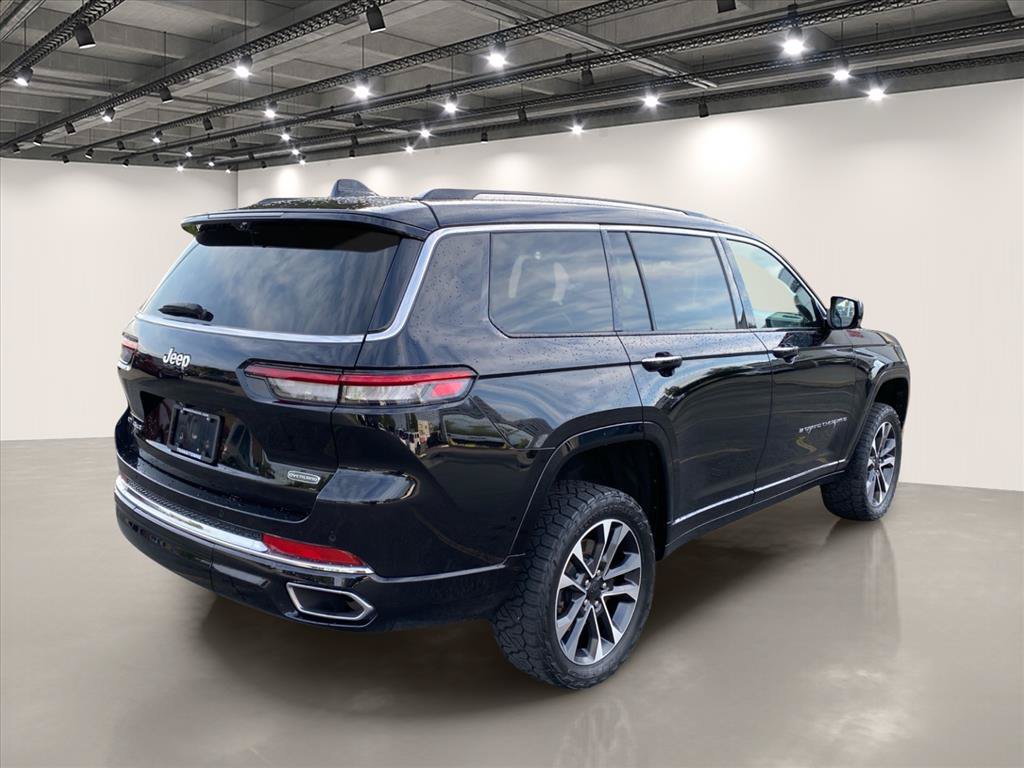 Used 2021 Jeep Grand Cherokee L Overland w/ Advanced Protech Group III AWD/4WD image 7