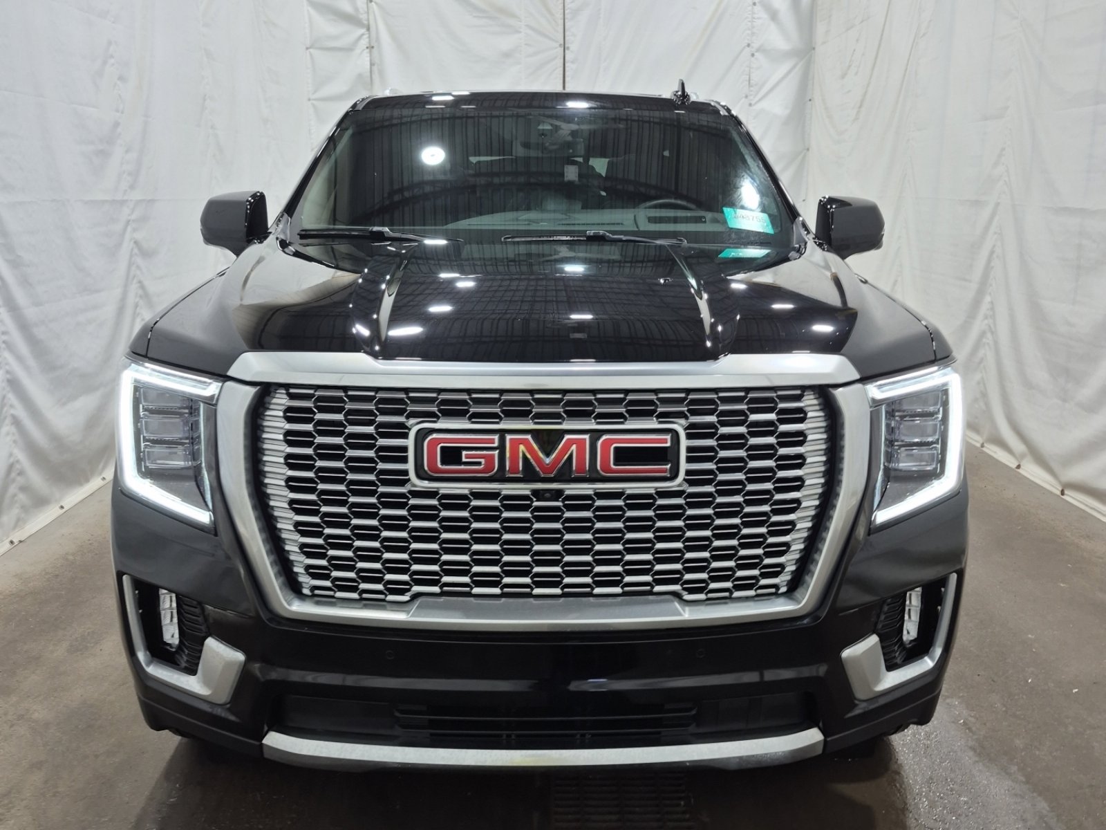 Used 2024 GMC Yukon Denali w/ Max Trailering Package AWD/4WD image 8